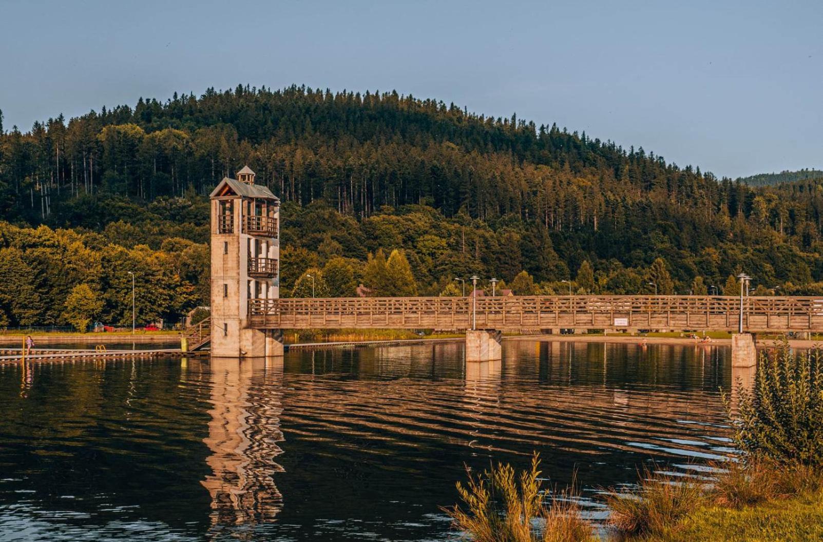 Gorskie Chatki Krysi I Piotrka Bursztynowy Stronie Slaskie Exterior foto
